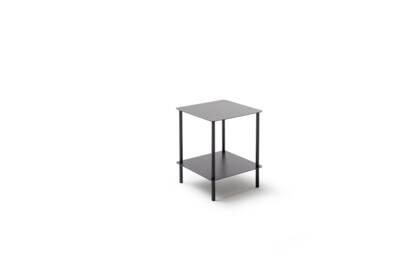 L 40 cm x B 40 cm x H 48 cm